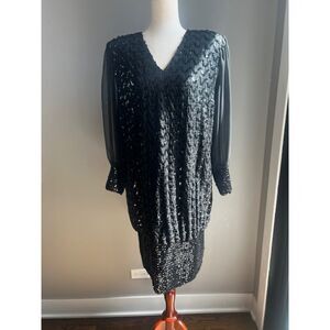 Vintage Siasia New York Black Sequin V-Neck Dress Size 16 Made in the USA